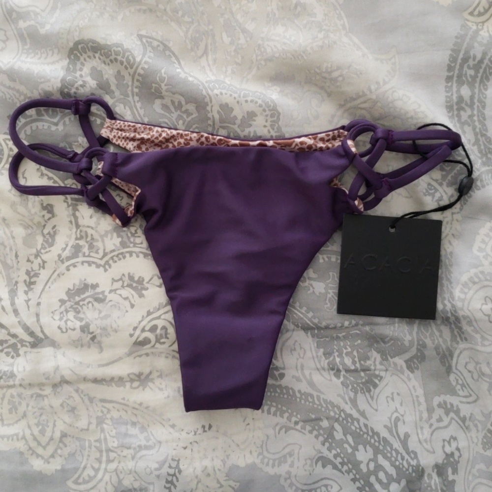 Acacia Molokini bottom